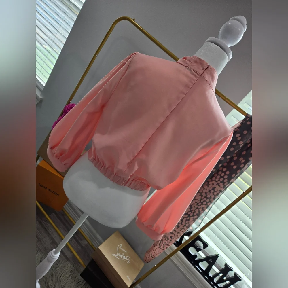 Top - Picture 3 of 4